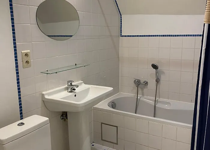 La Ferme Du Laid Burniat Bed and breakfast *